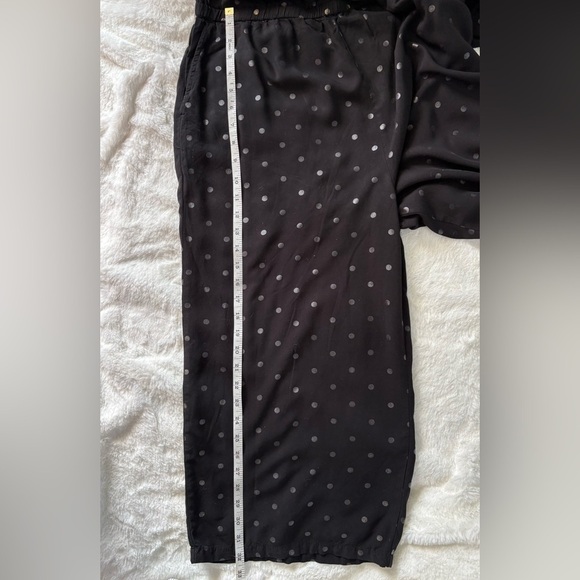 Old Navy  Polka Dot Sleeveless V Neck Romper Jumpsuit, Size: Large - Picture 11 of 15